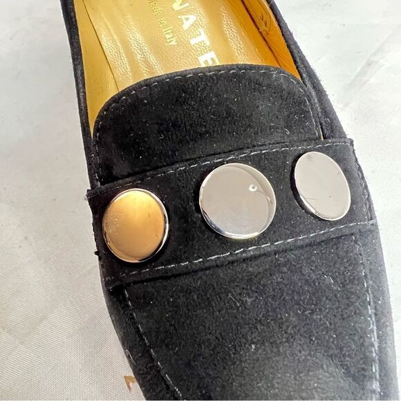 BRUNATE loafer 31891 nero
Women loafers in black nubuck leather w/ a small heel - Picture 9 of 13